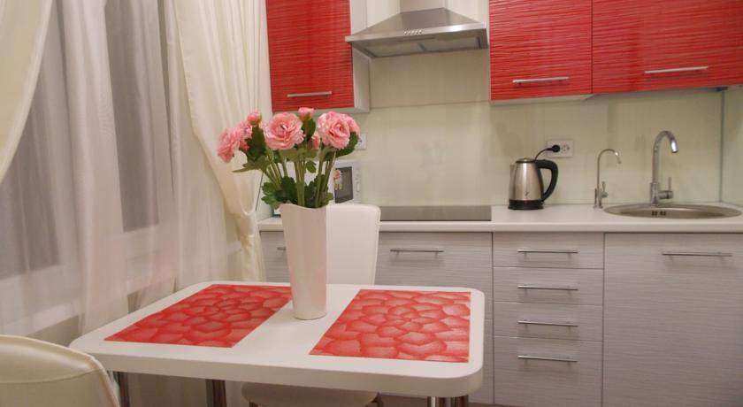 Апартаменты с видом на бассейн и 1 двуспальной кроватью